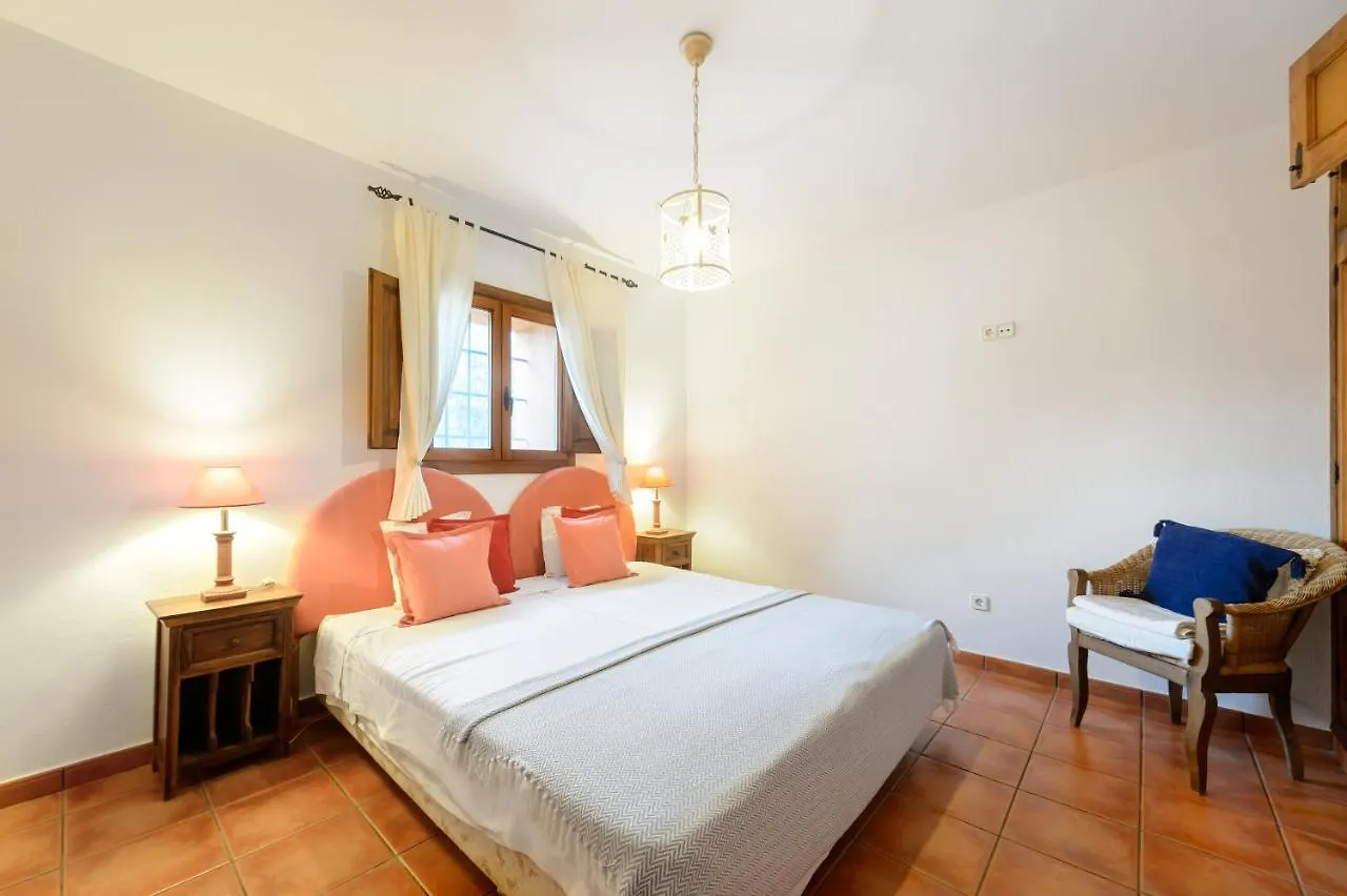 Villa Cana Clara Sant Carles de Peralta Spain