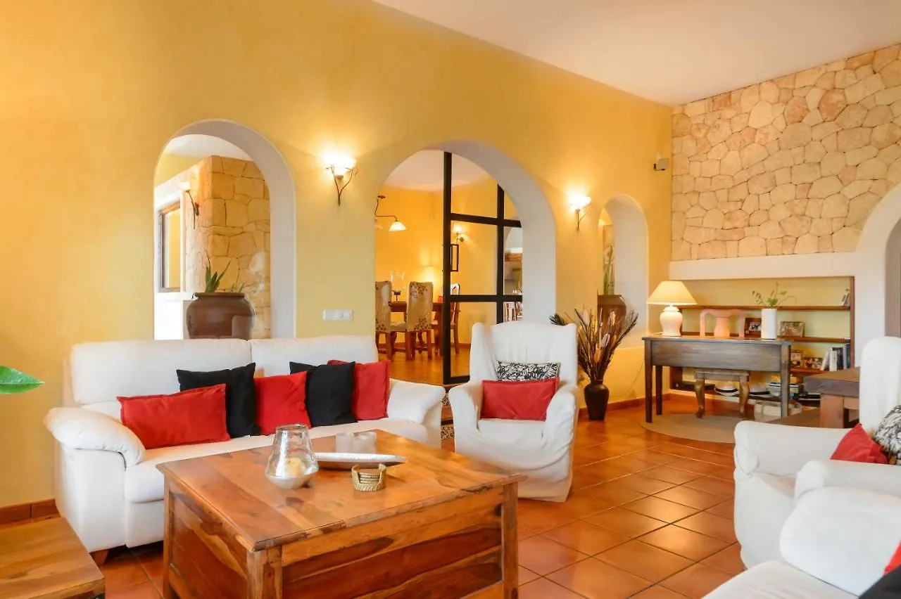 Villa Cana Clara Sant Carles de Peralta