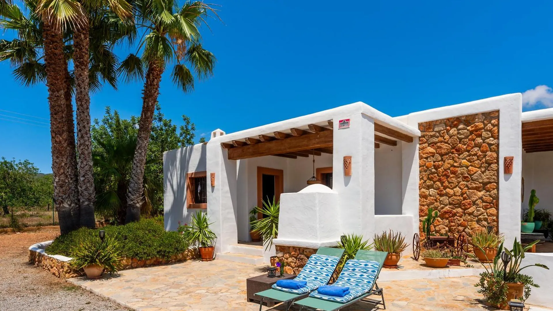 Villa Cana Clara Sant Carles de Peralta